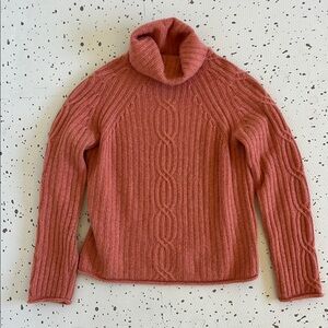 💘 GARNET HILL - CORAL CASHMERE CABLE TURTLENECK SWEATER